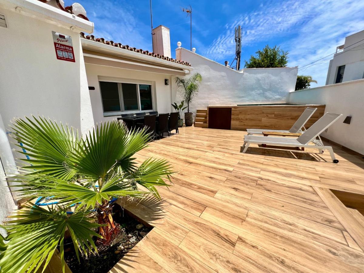 Karibu beach&pool Marbella Bagian luar foto